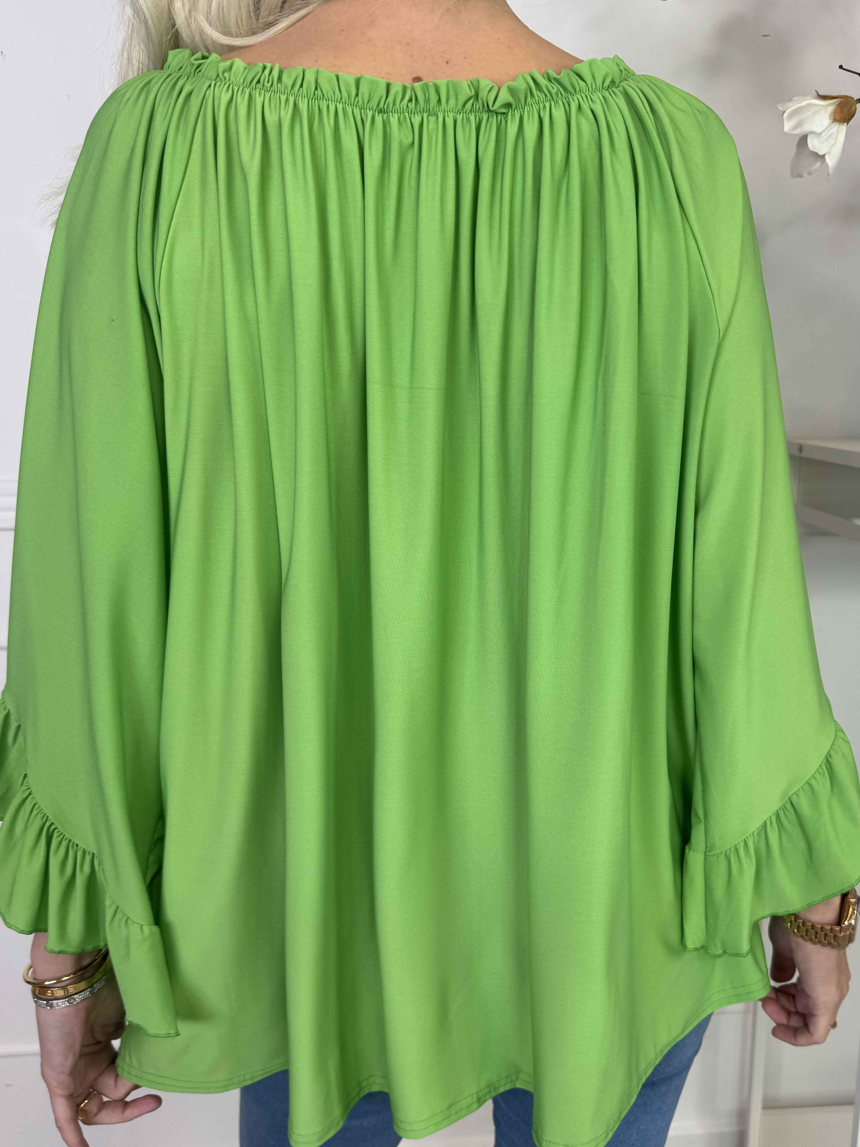 Anneli - Söt elastisk tunika med volangärmar